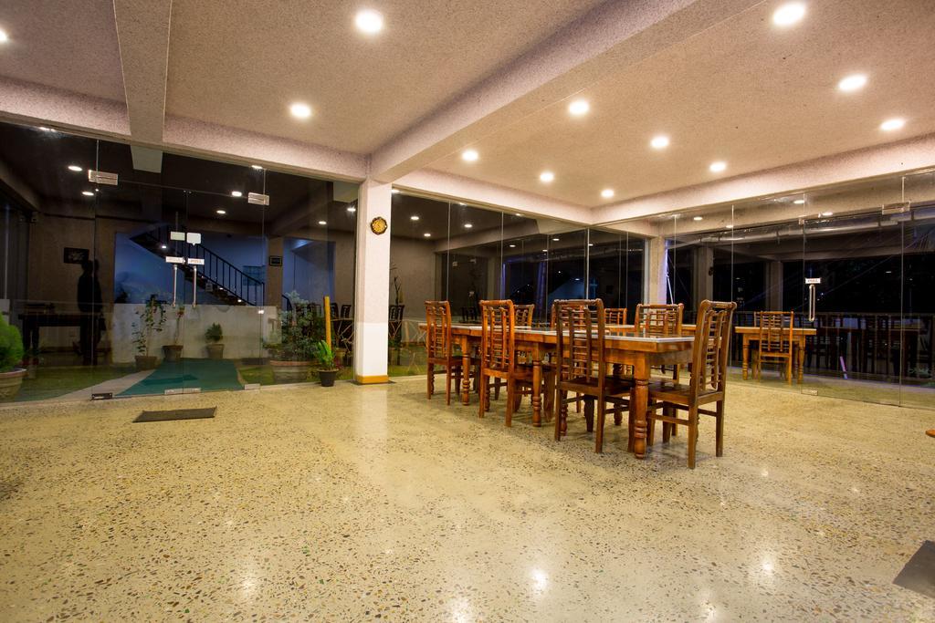 The Tenth Hotel Ella Kültér fotó