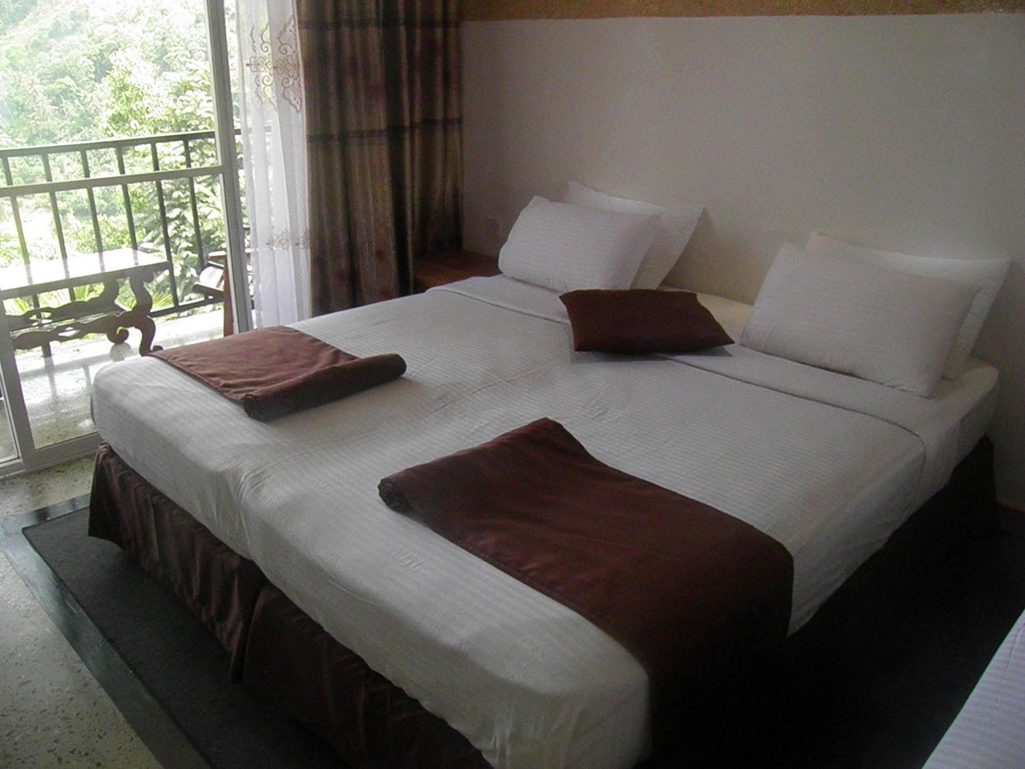 The Tenth Hotel Ella Kültér fotó